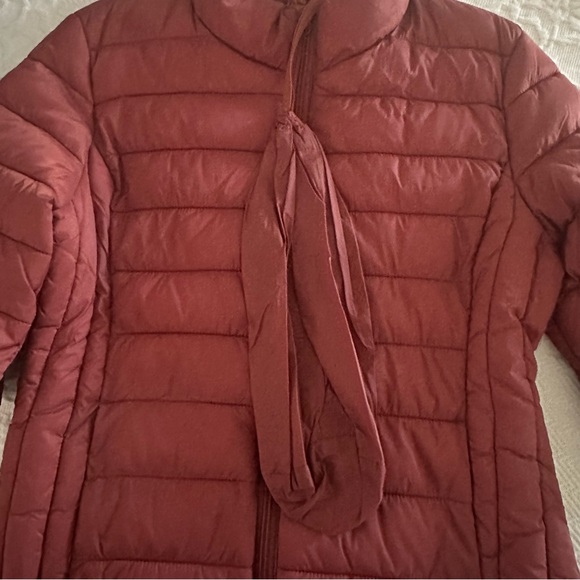 Love Tree Rust Ultra Light Packable Jacket - Picture 5 of 10